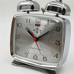 Ancien réveil mécanique - Vignette | LeBonRéveil