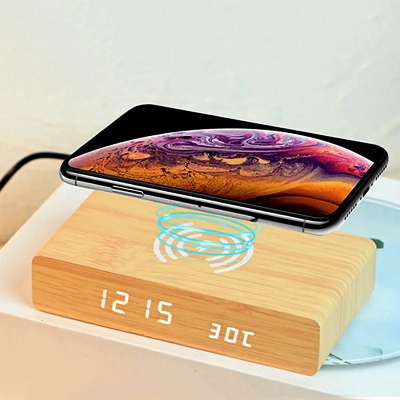 Réveil chargeur induction en bois LeBonRéveil