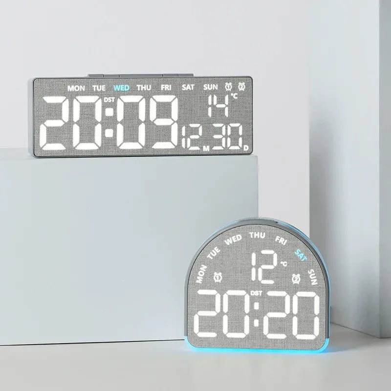 Réveil LED design avec température et date LeBonRéveil